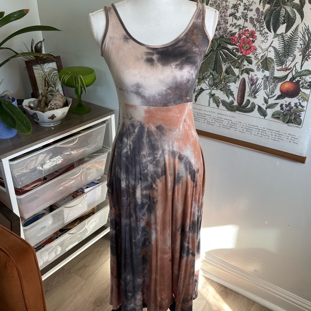 See You Monday Earthy Tie-Dye Maxi Dress Small